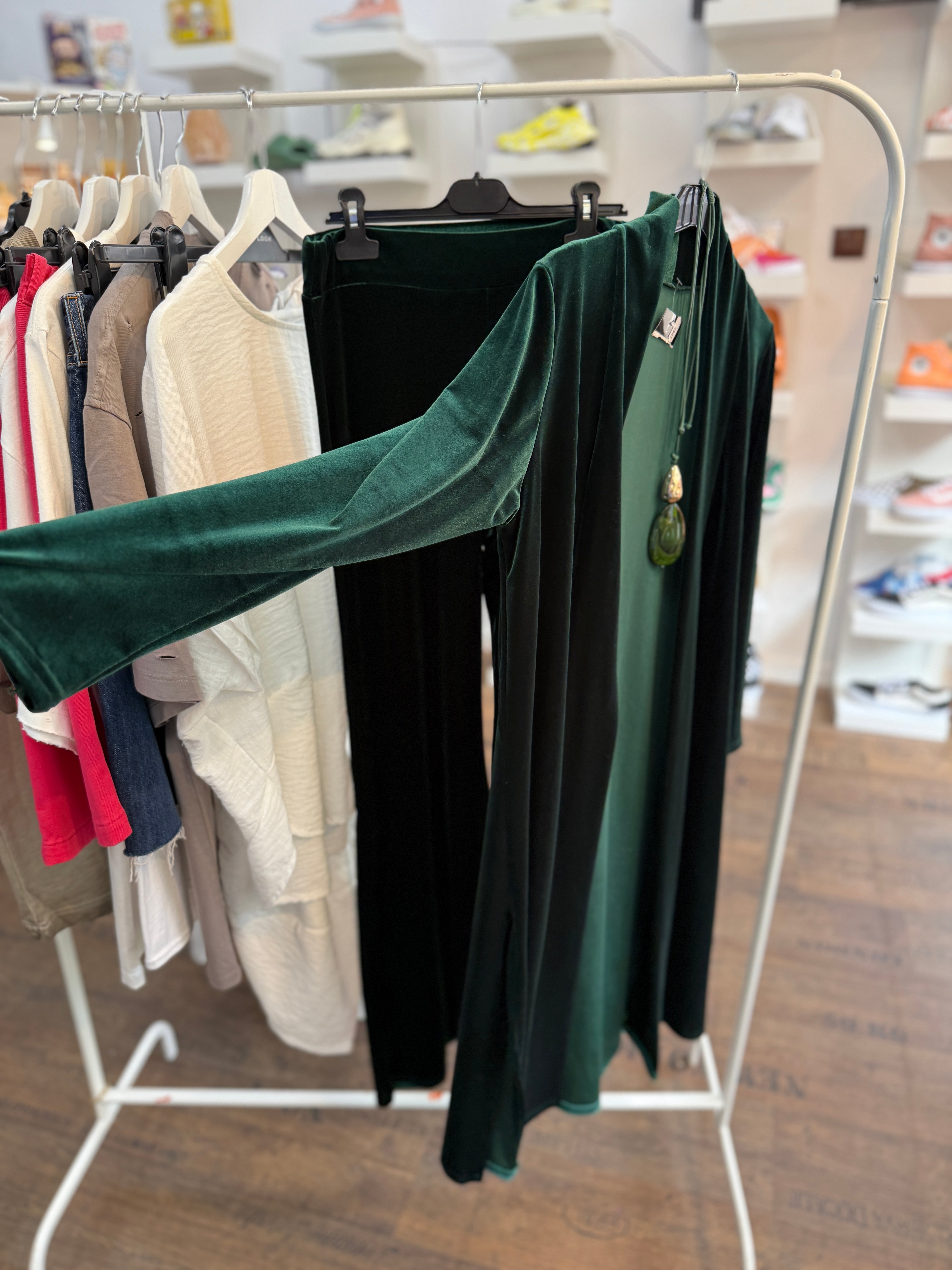 Komplet samet cardigan + nohavice