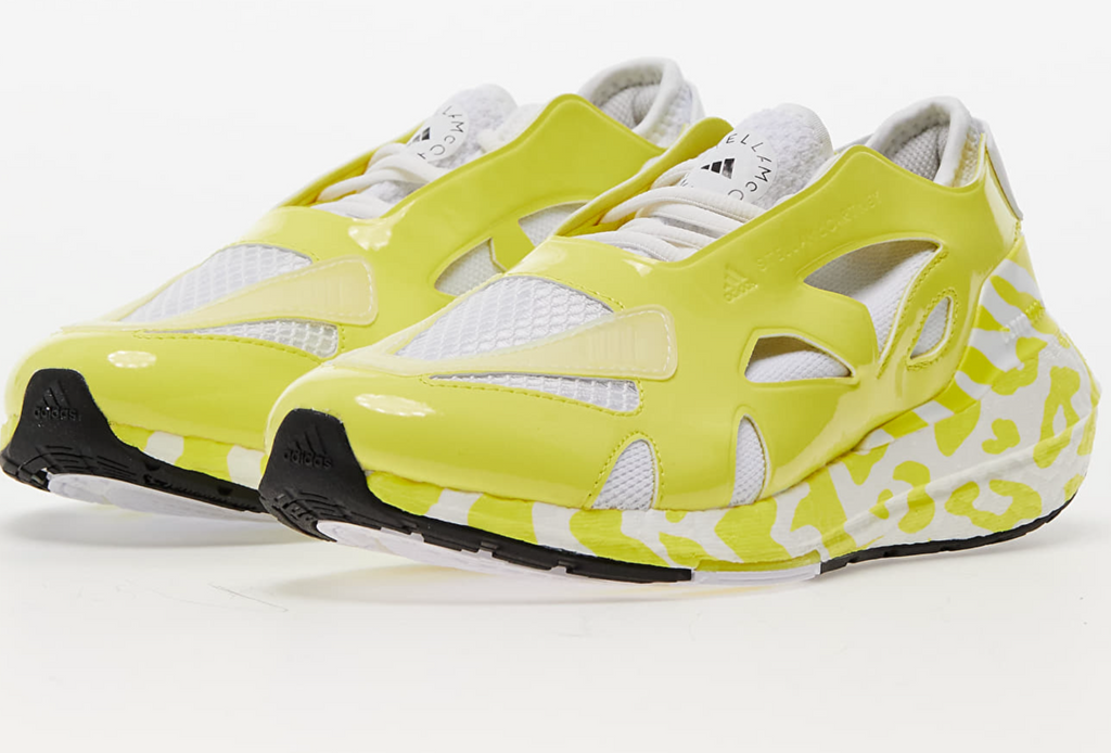adidas x Stella McCartney UltraBOOST 22 Graphic